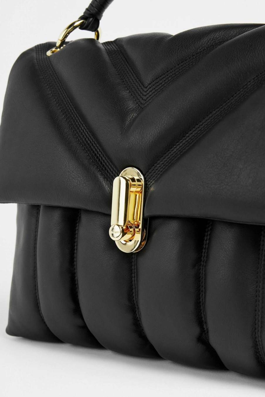 Homeware * | Ted Baker Ayaah Black Leather Puffer Quilt Detail Shoulder Bag Latest Fashion