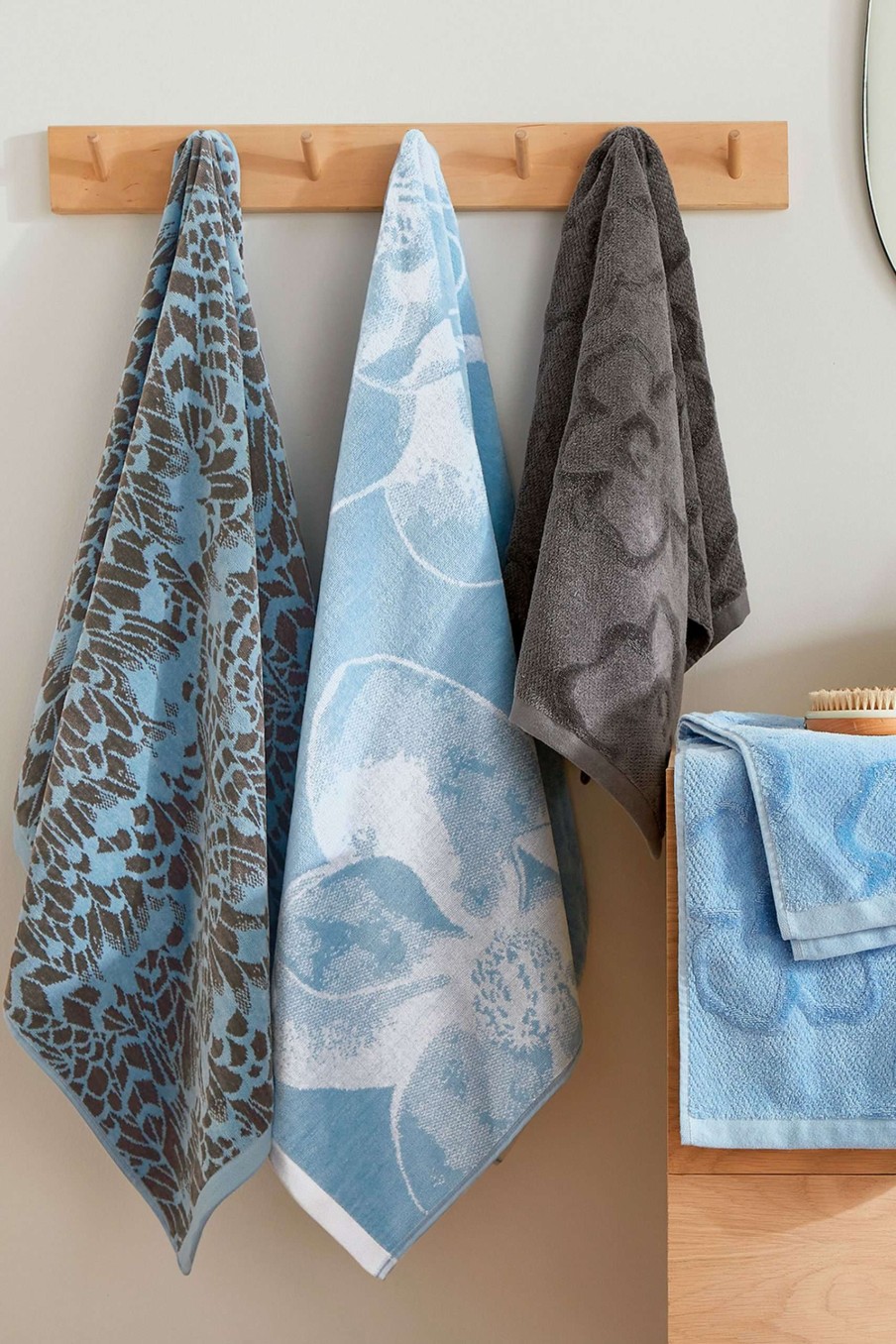 Homeware * | Ted Baker Feathers Towel Sale